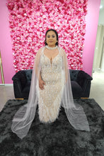 Load image into Gallery viewer, Snowy Hire