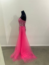 Load image into Gallery viewer, Phoebe Hire