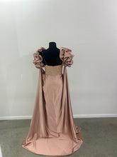 Load image into Gallery viewer, Kaylani Hire