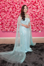 Load image into Gallery viewer, Tiffany Hire