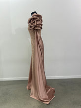 Load image into Gallery viewer, Kaylani Hire