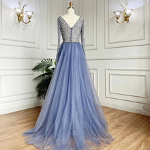 Load image into Gallery viewer, Liliana Hire