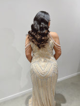 Load image into Gallery viewer, Crystal Hire