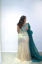 Load image into Gallery viewer, Evergreen Hire