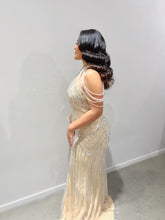 Load image into Gallery viewer, Crystal Hire