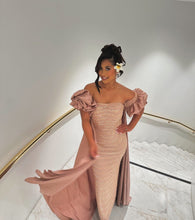 Load image into Gallery viewer, Kaylani Hire