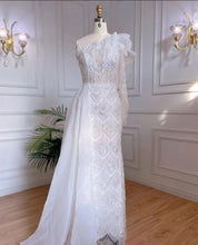 Load image into Gallery viewer, Serenity