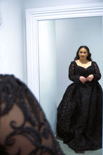 Load image into Gallery viewer, Hyatt Hire