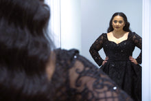 Load image into Gallery viewer, Liliana Hire