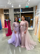 Load image into Gallery viewer, Liliana Hire