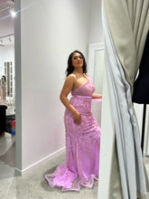 Load image into Gallery viewer, Liliana Hire