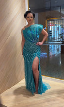 Load image into Gallery viewer, Liliana Hire