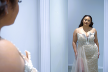 Load image into Gallery viewer, Liliana Hire