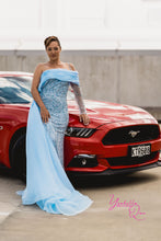 Load image into Gallery viewer, Liliana Hire