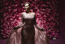 Load image into Gallery viewer, Liliana Hire