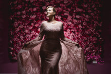 Load image into Gallery viewer, Liliana Hire