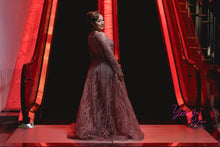 Load image into Gallery viewer, Liliana Hire