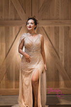 Load image into Gallery viewer, Liliana Hire