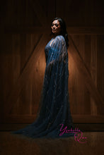 Load image into Gallery viewer, Vika Hire