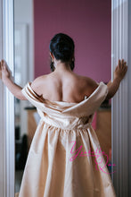 Load image into Gallery viewer, Celeste Hire