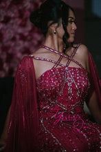 Load image into Gallery viewer, Tiffany Hire