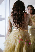 Load image into Gallery viewer, Monet Hire