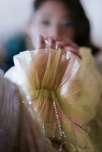 Load image into Gallery viewer, Monet Hire