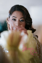 Load image into Gallery viewer, Monet Hire