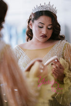 Load image into Gallery viewer, Monet Hire