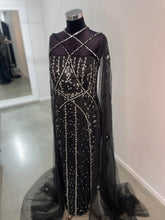 Load image into Gallery viewer, Liliana Hire