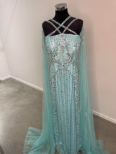 Load image into Gallery viewer, Liliana Hire