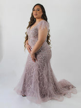 Load image into Gallery viewer, ARIELLA