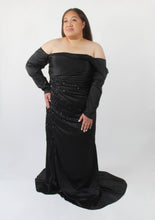 Load image into Gallery viewer, Carmen Hire