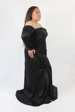 Load image into Gallery viewer, Carmen Hire