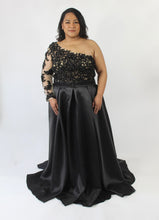 Load image into Gallery viewer, Quella Hire