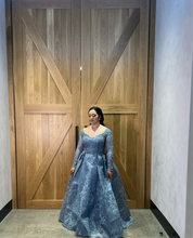 Load image into Gallery viewer, Hyatt Hire
