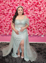 Load image into Gallery viewer, PRIYA
