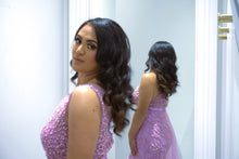 Load image into Gallery viewer, Liliana Hire
