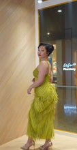 Load image into Gallery viewer, Liliana Hire
