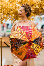 Load image into Gallery viewer, Liliana Hire
