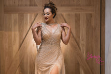 Load image into Gallery viewer, Liliana Hire
