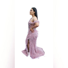 Load image into Gallery viewer, ISLAY GOWN
